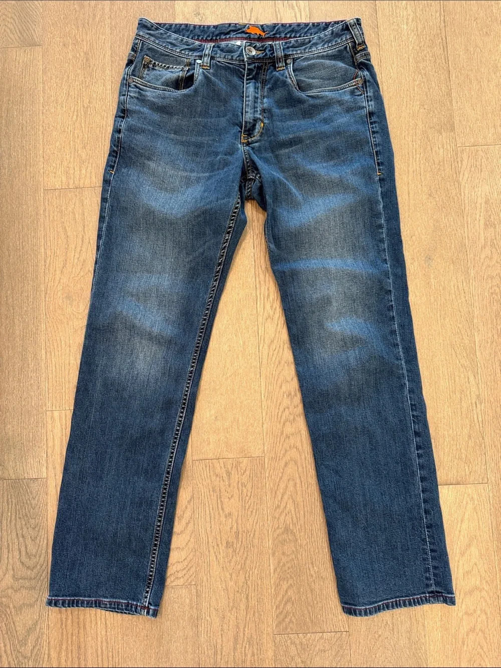 Tommy Bahama Sand Drifter Authentic Blue Denim Jeans Mens 32/32 Straight Leg - Picture 2 of 16